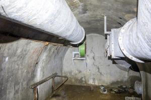 Ligne Maginot - CHENES BRULES - X23 - (Abri) - Chambre du ventilateur à côté de la cage d'escalier du coffre Sud