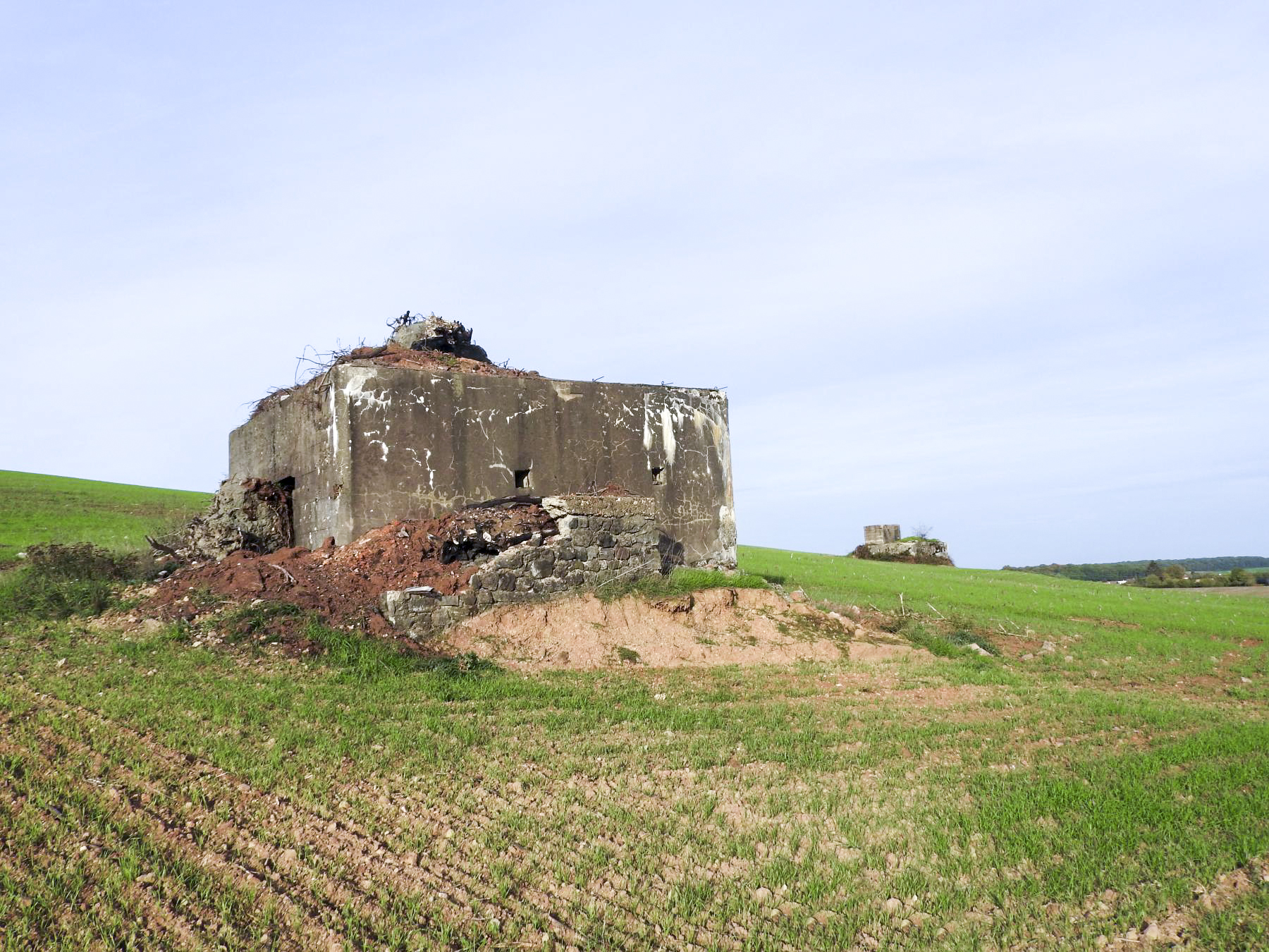 Ligne Maginot - BB205 - ROTHERBERG 02 - (Blockhaus pour canon) - L'annexe en pierre couvre l'entrée personnel.