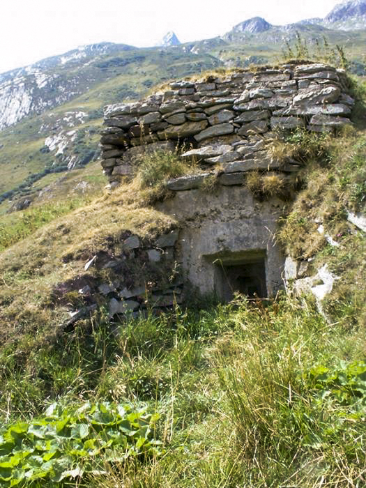Ligne Maginot - SELOGES - (Ouvrage d'infanterie) - Bloc 5
Créneau pour FM