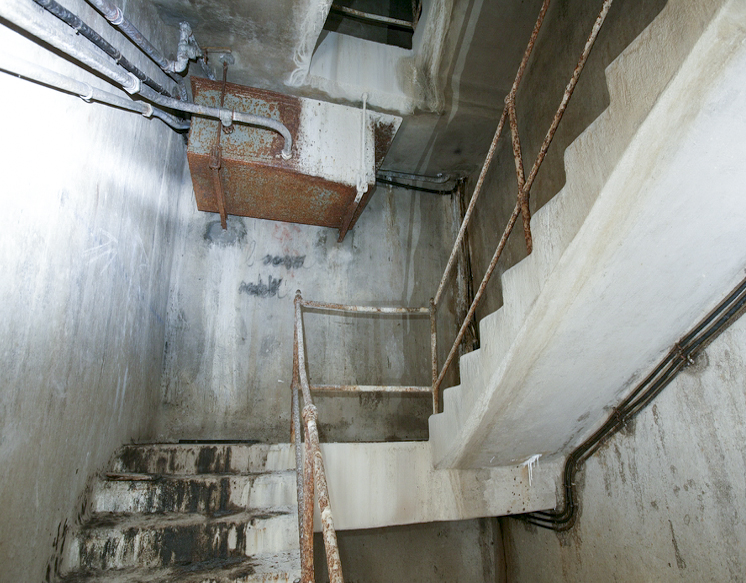 Ligne Maginot - NONNENBERG - X17 - (Abri) - L'escalier