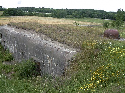 Ligne Maginot - QUATRE VENTS NORD - C74 - (Casemate d'infanterie - Simple) - Vue de la façade éxtérieure