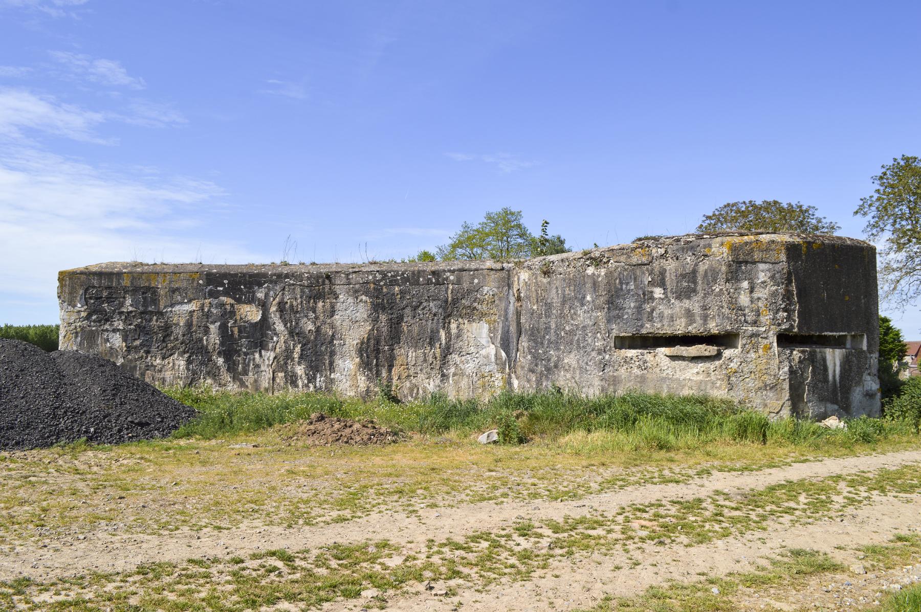 Ligne Maginot - GRAND CAMP PERDU - (Blockhaus lourd type STG / STG-FCR - Double) - Mur de tête et créneaux frontaux d'observation