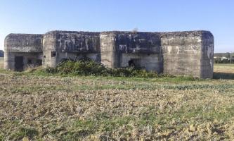 Ligne Maginot - CEZF-1 - FERME SAINT JEAN - (Casemate d'infanterie - Double) - 