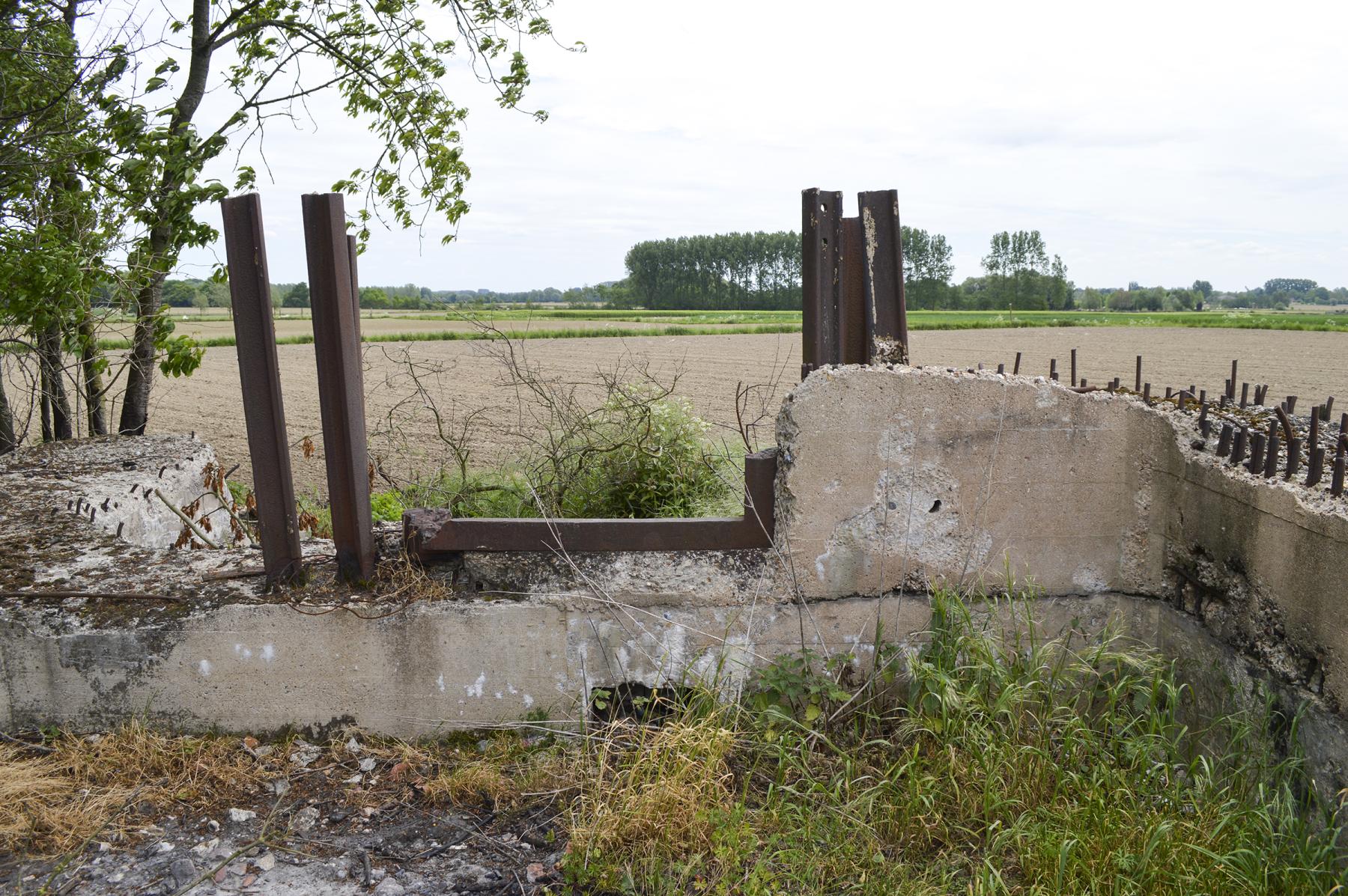 Ligne Maginot - BEF 340 - BLONDE-RUE SUD - (Blockhaus pour canon) - 