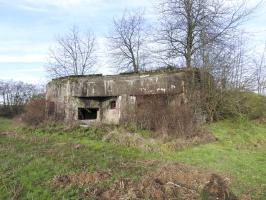 Ligne Maginot - BB45 - (Blockhaus pour canon) - La façade de tir vers l'est.