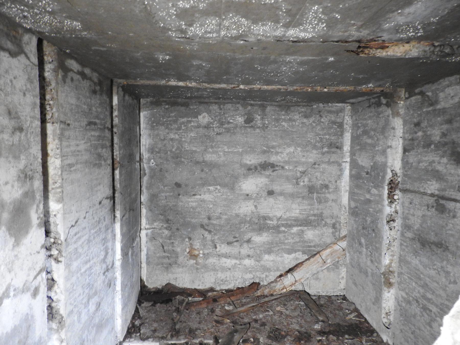 Ligne Maginot - BOIS DE KLANG NORD 5 - (Abri) - L'intérieur de l'abri.