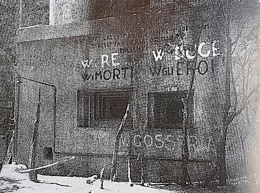 Ligne Maginot - PONT SAINT LOUIS (BARRAGE RAPIDE) - (Blockhaus pour canon) - Inscriptions sur la casemate après les combats