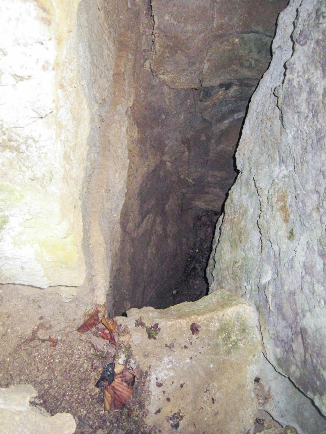 Ligne Maginot - HAUT DE VILLERS - (PC) - Abri sous roc effondré 