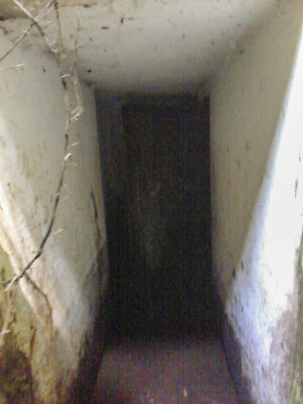 Ligne Maginot - 25 - (Chambre de coupure - Avec central) - Le couloir