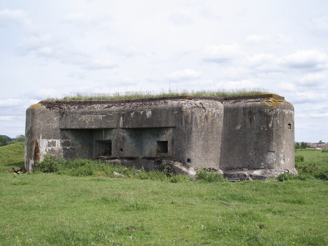 Ligne Maginot - A102 - LA MAHOTTE - (Blockhaus lourd type STG / STG-FCR - Double) - Face ouest