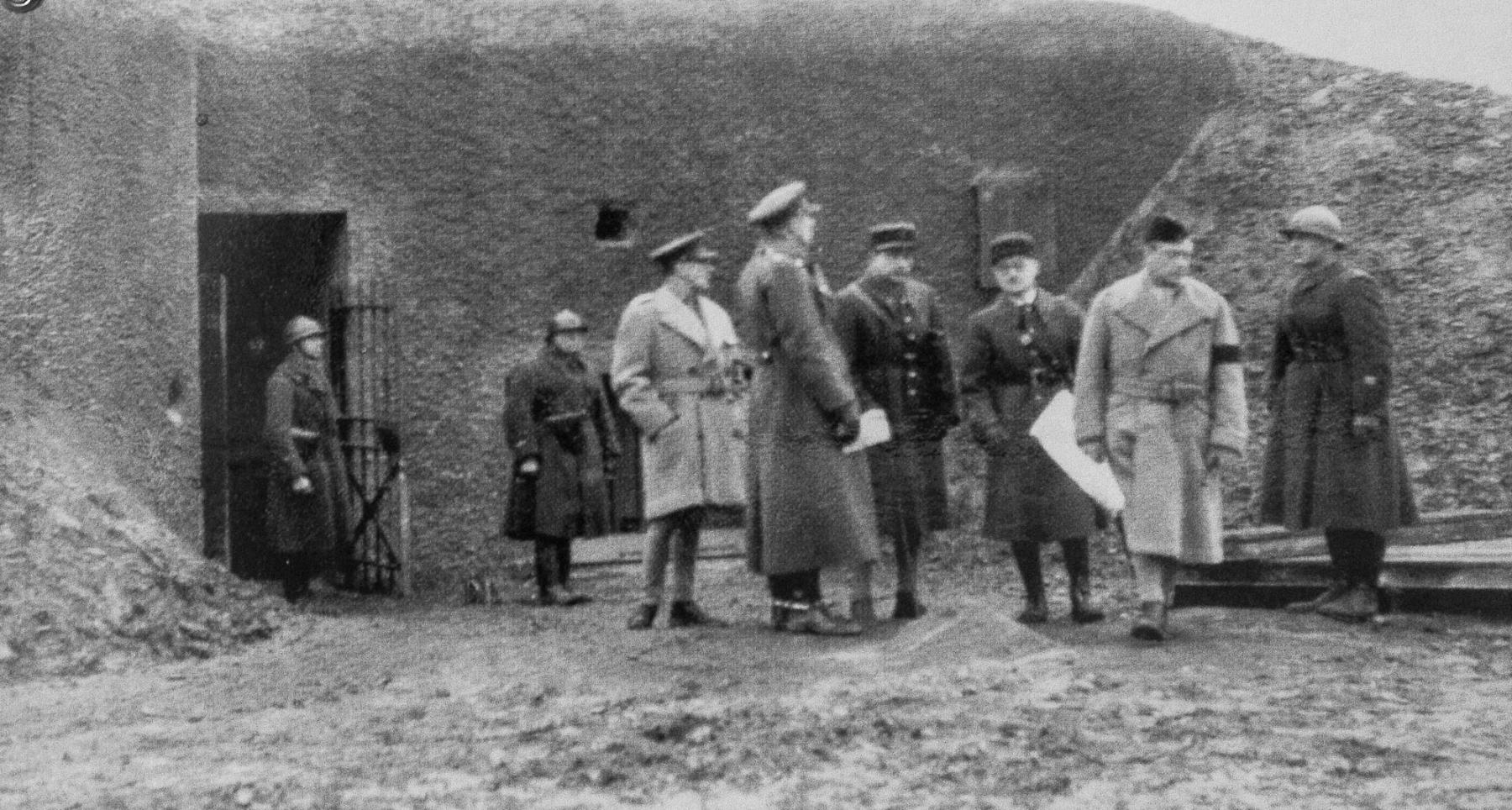 Ligne Maginot - A97 - EPINETTE - (Blockhaus lourd type STG / STG-FCR - Simple) - Décembre 1939 : le Duc de Windsor visite le blockhaus de l'Epinette