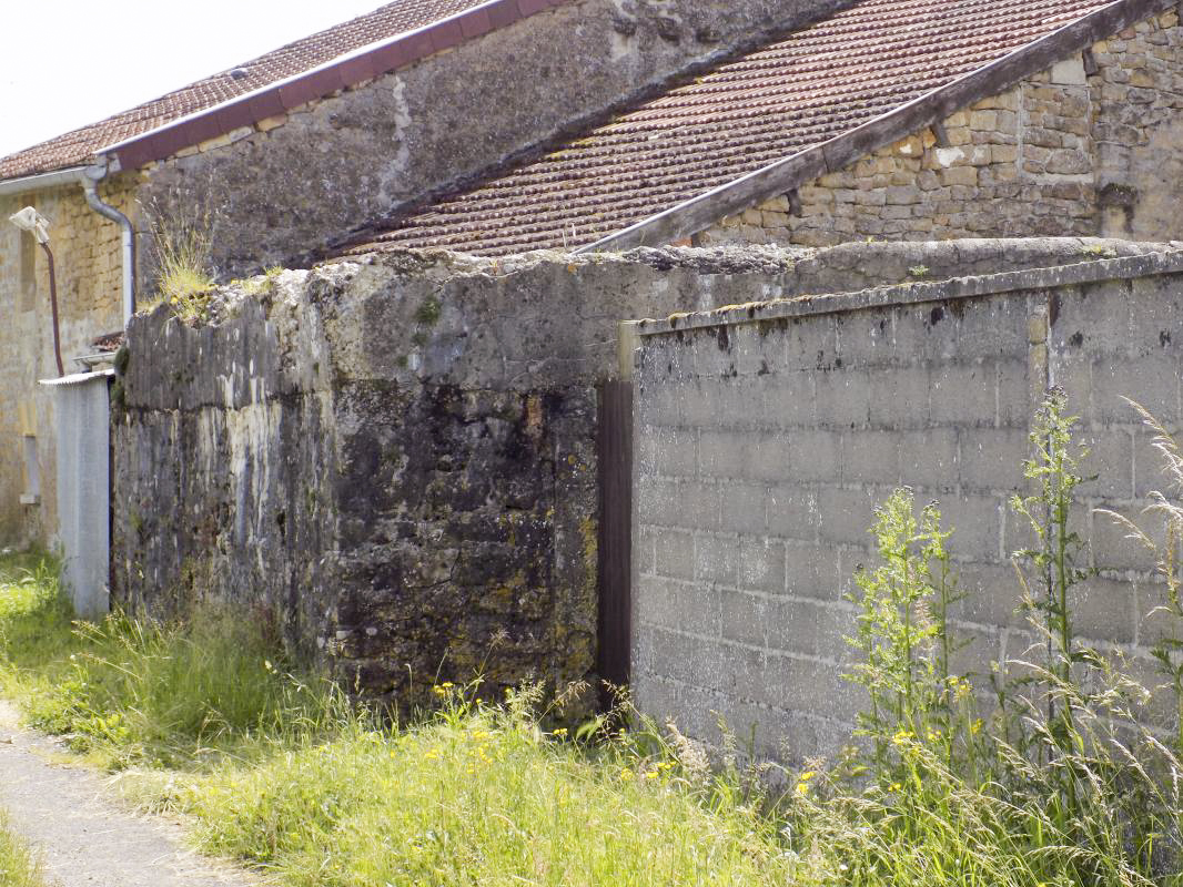 Ligne Maginot - LA FERTE EST - (Blockhaus pour arme infanterie) - Faces frontale et gauche