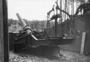 Ligne Maginot - WILLERHOF (BATTERIE DE) - (Position d'artillerie préparée) - Canon de 240 Mle 1884-1917 en position