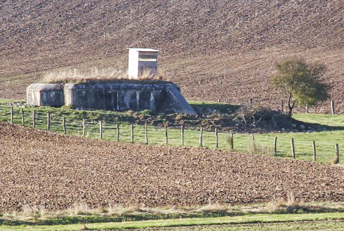 Ligne Maginot - Ab19 - (Blockhaus pour canon) - Vu d'Ab18