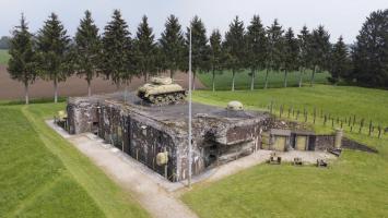 Ligne Maginot - ESCH - (Casemate d'infanterie - Double) - Destruction occasionnée par l'avancée des  Américains