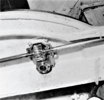Ligne Maginot - Canon-obusier de 75 mm modèle 1932 sous casemate (75 32) - Ouvrage de Fermont bloc 4
Tringlerie et renvoi de report de pointage latéral 
