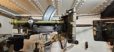 Ligne Maginot - Mitrailleuse Hotchkiss calibre 13,2 mm modèle 1930 (HOTCHKISS 13,2 / 1930) - Casemate d