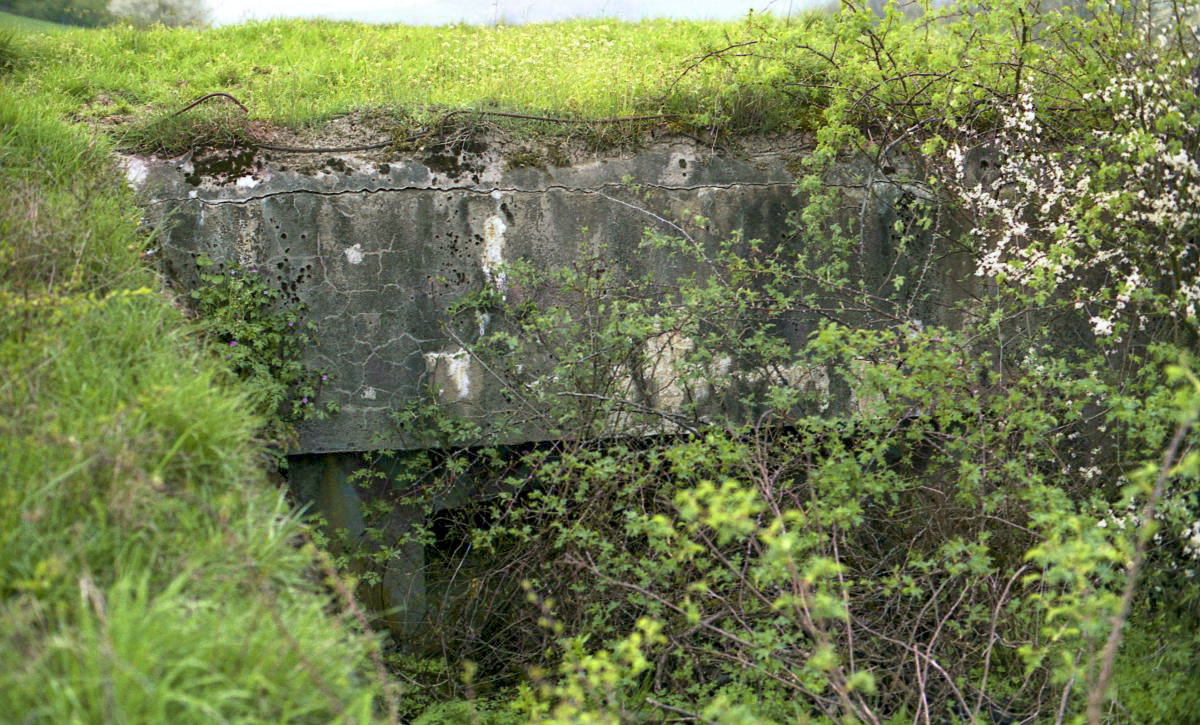 Ligne Maginot - BB2BIS - (Blockhaus pour arme infanterie) - L'entrée  