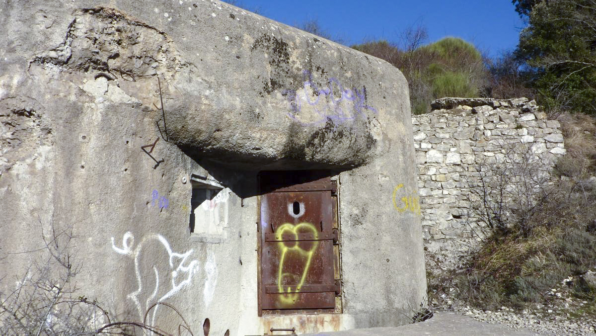 Ligne Maginot - COL DES BANQUETTES (EO7) - (Abri actif) - Bloc 1
Entrée