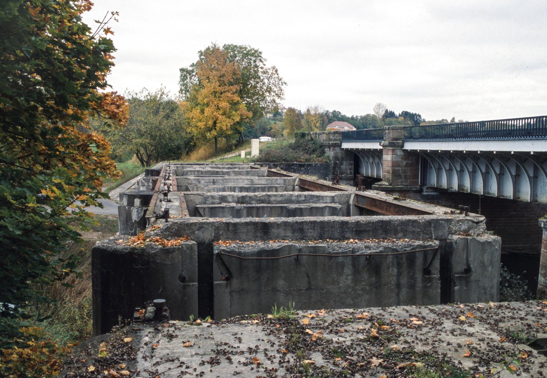 Ligne Maginot - SARRALBE (BARRAGE DE) - (Inondation défensive) - La construction partiellement démoli