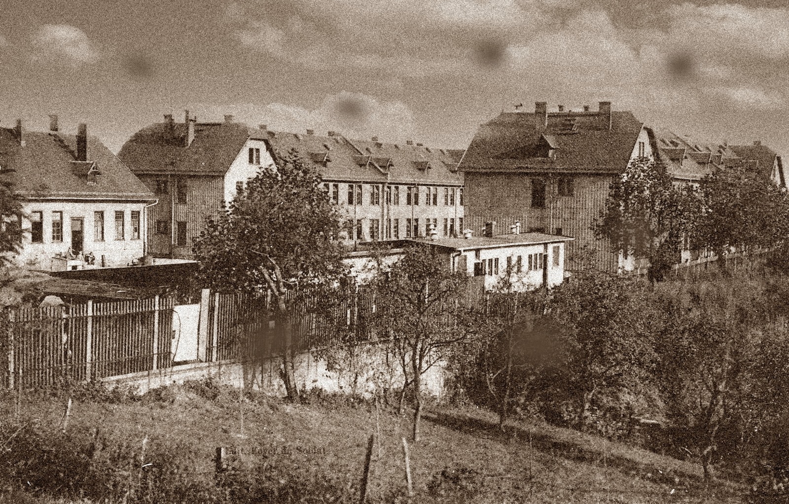 Ligne Maginot - GUENTRANGE - (Camp de sureté) - La caserne de Guentrange