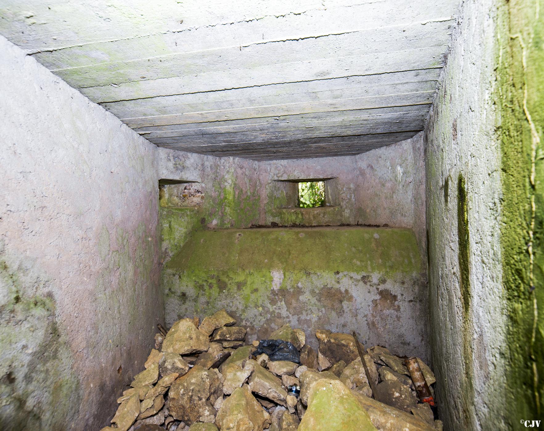Ligne Maginot - DB329 - BOIS DE LA HEURETTE EST - (Blockhaus pour canon) - Vue de l'intérieur de l'annexe située sur le coté ouest