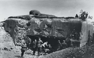 Ligne Maginot - MICHELSBERG - A22 - (Ouvrage d'artillerie) - Le bloc 2 après l'attaque du 22 juin 1940