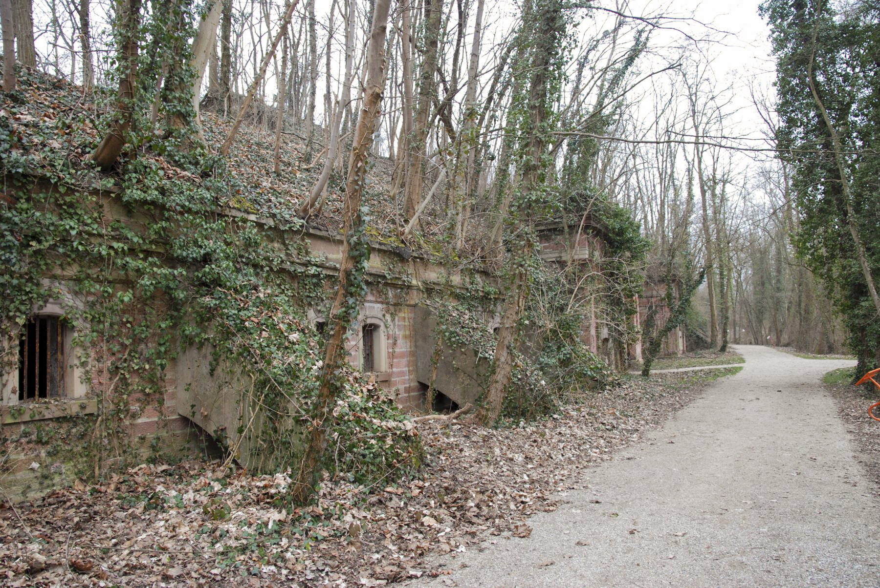 Ligne Maginot - FORT UHRICH (237°RI) - (PC) - L’extérieur des latrines 