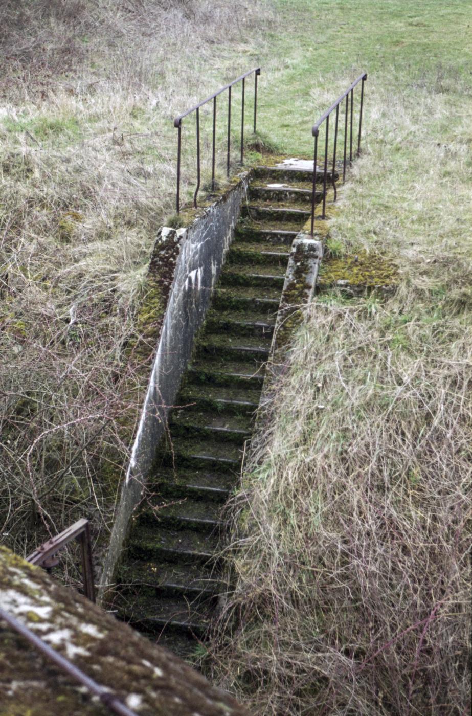 Ligne Maginot - BOUST - O13 - (Observatoire d'artillerie) - L'escalier vers l'entrée