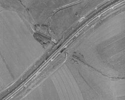 Ligne Maginot - VF60 - ROCADE SAINT-HUBERT / BOULANGE / MANCE - PARTIE SFCR - (RESEAU - Voie 60 - Antenne ou rocade ferroviaire) - Photo aérienne du passage sous VF de Sancy en  1954