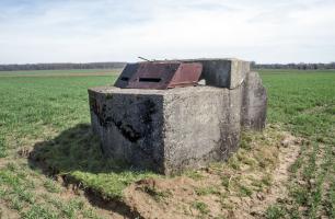 Ligne Maginot - B576 - FERME DU GARD - (Observatoire d'artillerie) - L'observatoire B576 avec une guerite OD 90