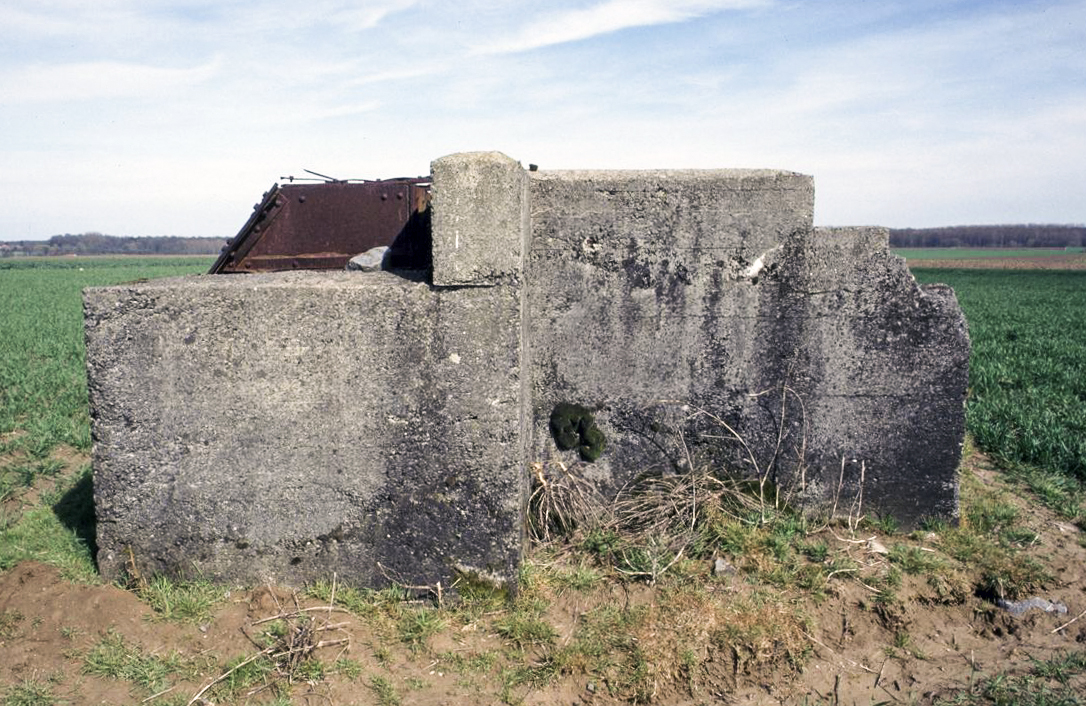 Ligne Maginot - B576 - FERME DU GARD - (Observatoire d'artillerie) - 