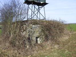 Ligne Maginot - MAISON ROUGE - (Blockhaus pour arme infanterie) - L'entrée est en partie remblayée.