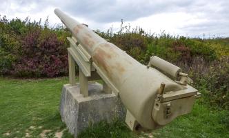 Ligne Maginot - Canon de 155 mm GPF - Tube d'un canon de 155 mm GPF. (Pointe du Hoc)