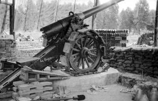 Ligne Maginot - BRIQUETERIE - (Position d'artillerie préparée) - Canon de 120 L mle 1878 de Bange 'la grenouille'