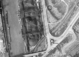 Ligne Maginot - 440C - PONT VAUBAN - (Blockhaus pour canon) - Le blockhaus est visible au centre du carrefour.