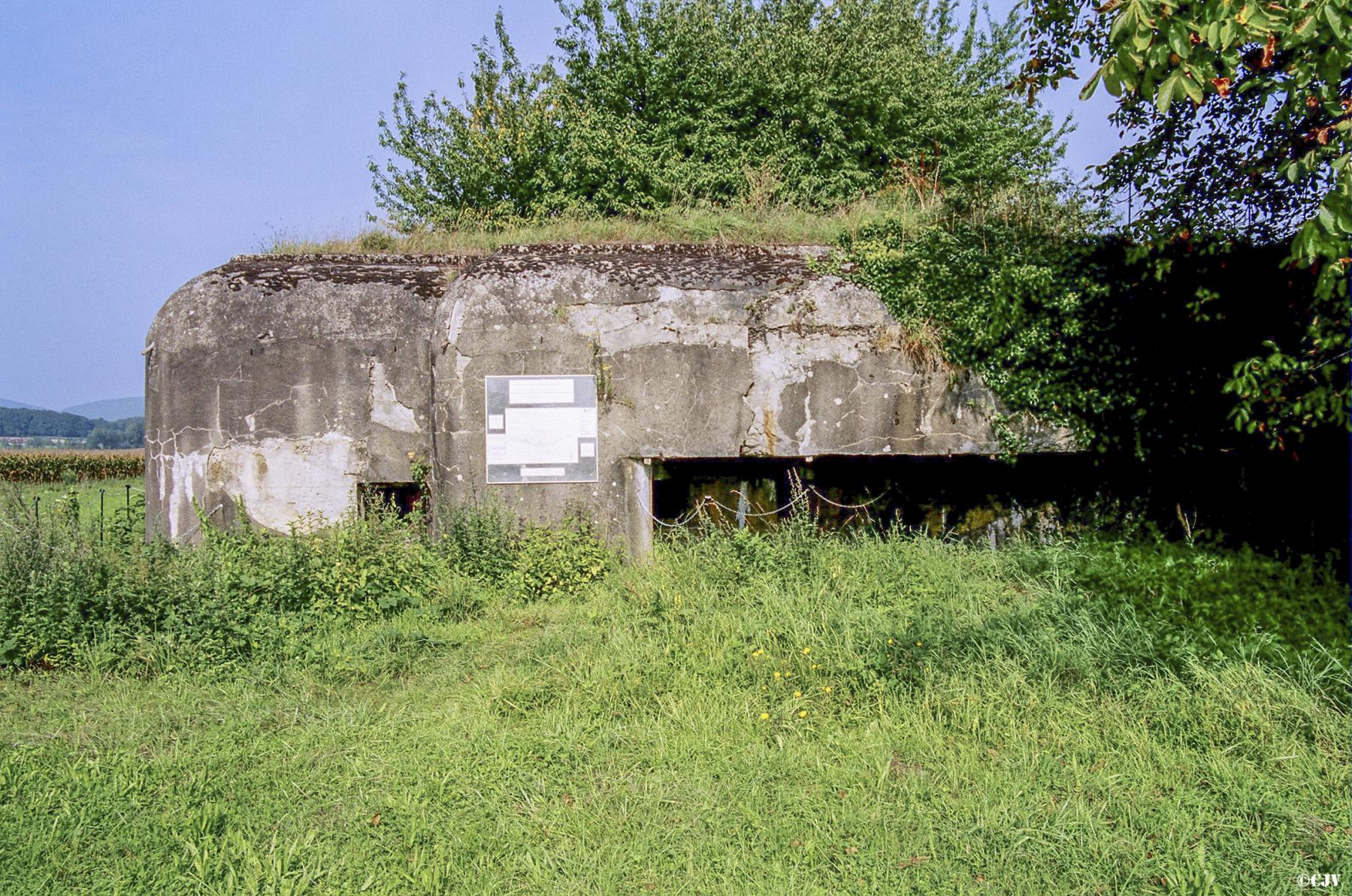 Ligne Maginot - HUNSPACH VILLAGE - (Casemate d'infanterie - Double) - 