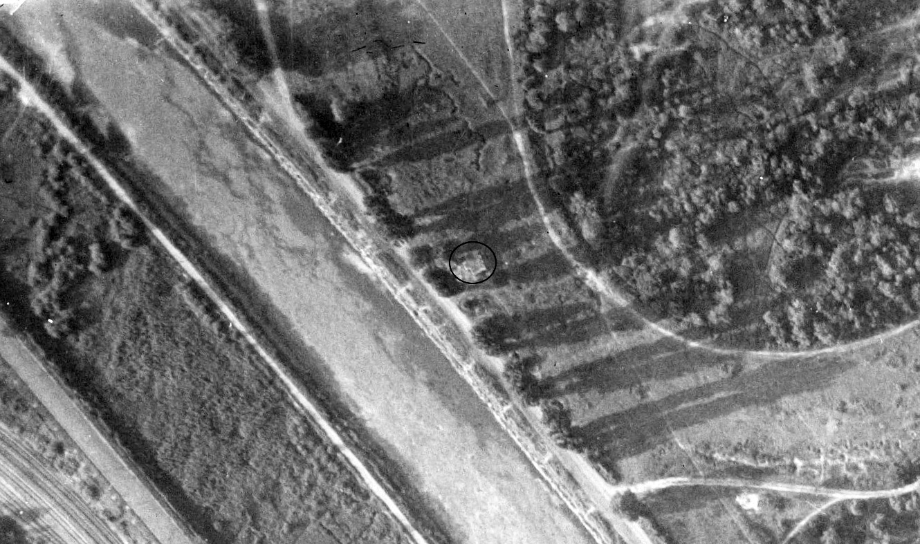 Ligne Maginot - CHAMP DE COURSES 2 - (Blockhaus pour arme infanterie) - Le blockhaus Champ de courses 2
