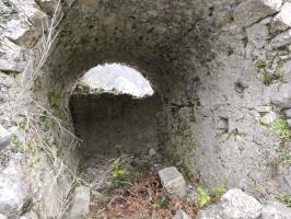 Ligne Maginot - CASTILLON CENTRE - (Cuve pour arme d'infanterie) - A proximité: cuve ou observatoire installé sous le pont