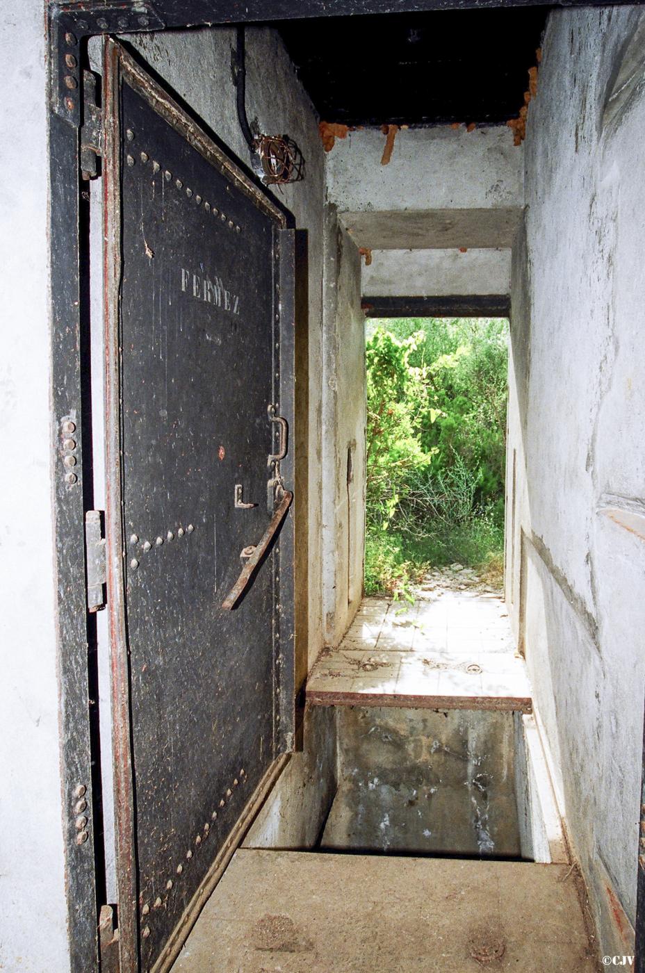 Ligne Maginot - ARENA - (Casemate d'artillerie) - L'entrée