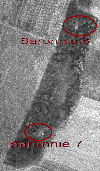 Ligne Maginot - LA BARONNIE 6 et 7 - (Blockhaus de type indéterminé) - Photo aérienne de 1960. On distingue les 2 entrées et on devine l'emplacement