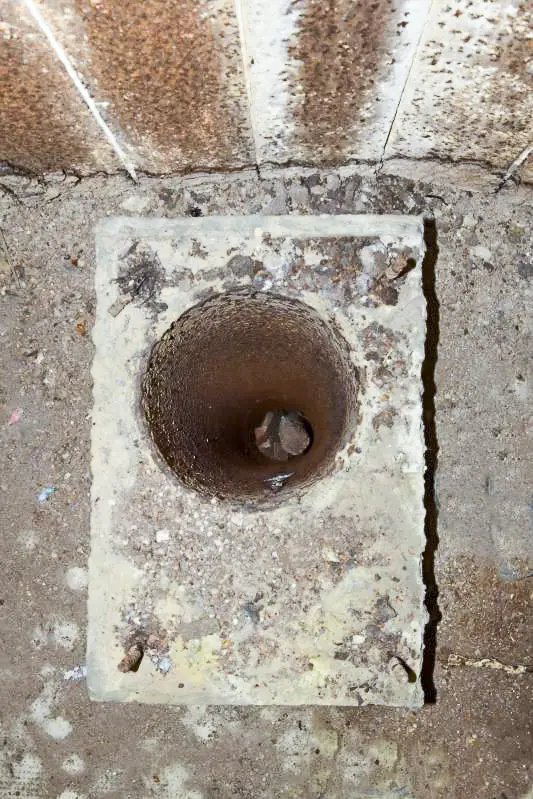 Ligne Maginot - SCHLIERBACH (10° RIF - PC DE GUERRE) - (PC de Sous-Secteur) - Le puits