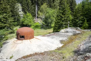 Ligne Maginot - SAPEY - (Ouvrage d'artillerie) - Entrée EMH
Cloche GFM