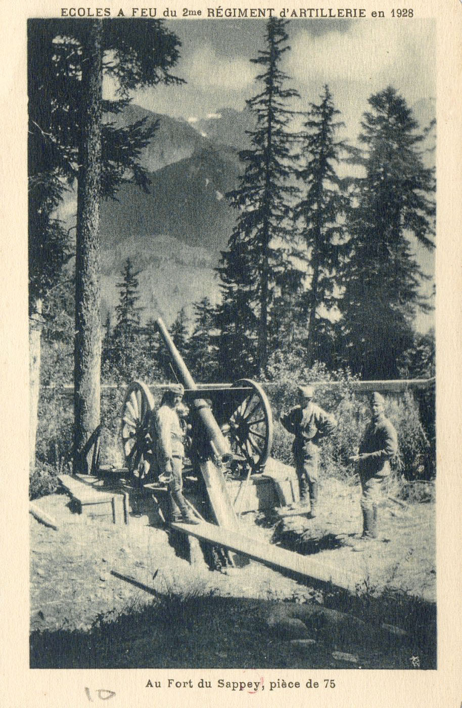 Ligne Maginot - SAPEY - (Ouvrage d'artillerie) - Ecole à feu du 2 RA en 1928 sur les dessus du fort du Sappey