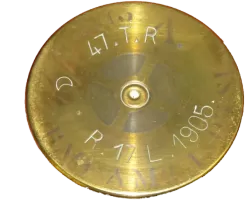 Ligne Maginot - Cartouche de 47mm Mle 1885 à obus de rupture Mle 1892 & 1892 G - Exemples de marquages d’identification en périphérie de l’amorce de la matière de l’obus de rupture en acier