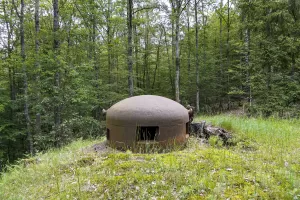 Ligne Maginot - BIESENBERG 2 - (Blockhaus pour arme infanterie) - Cloche GFM