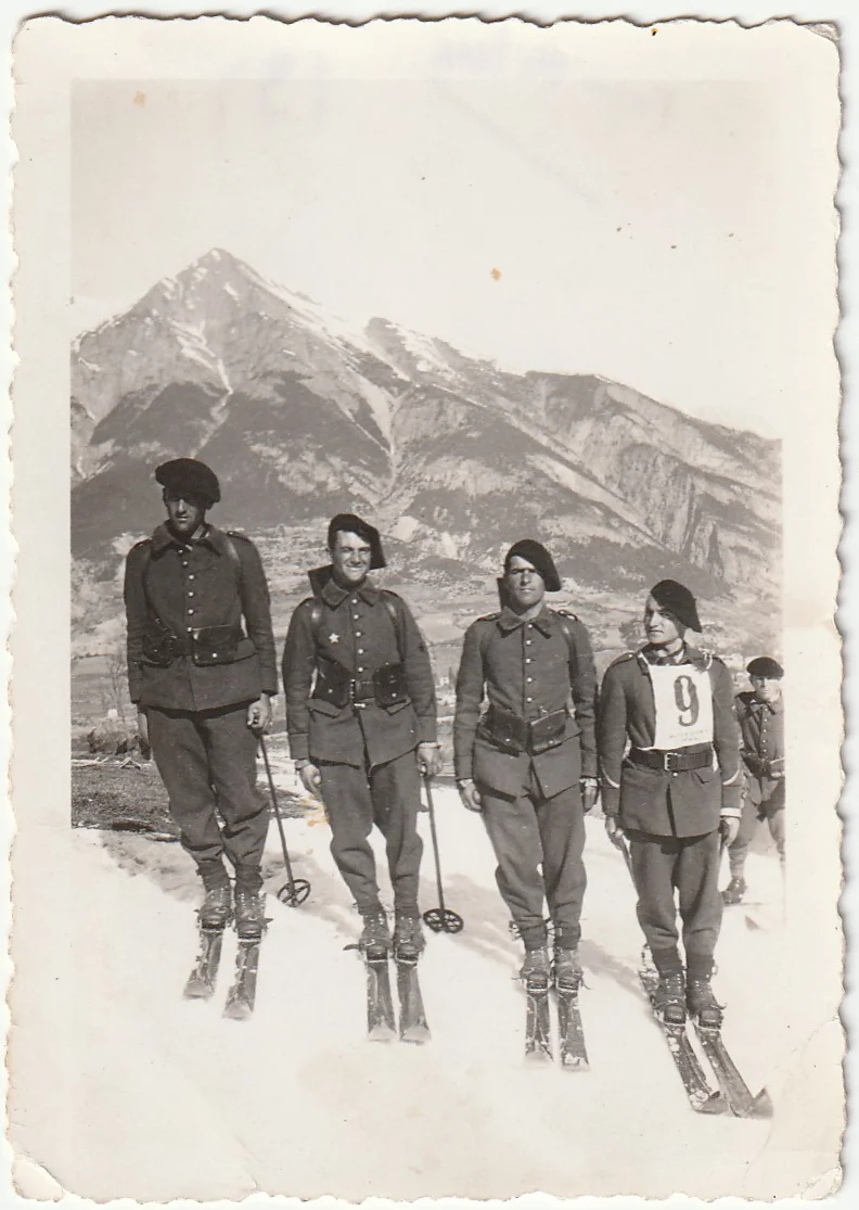 Ligne Maginot - 73° Bataillon Alpin de Forteresse (73° BAF) - La SES du 73° BAF 
Championnat de ski militaire en février 1939