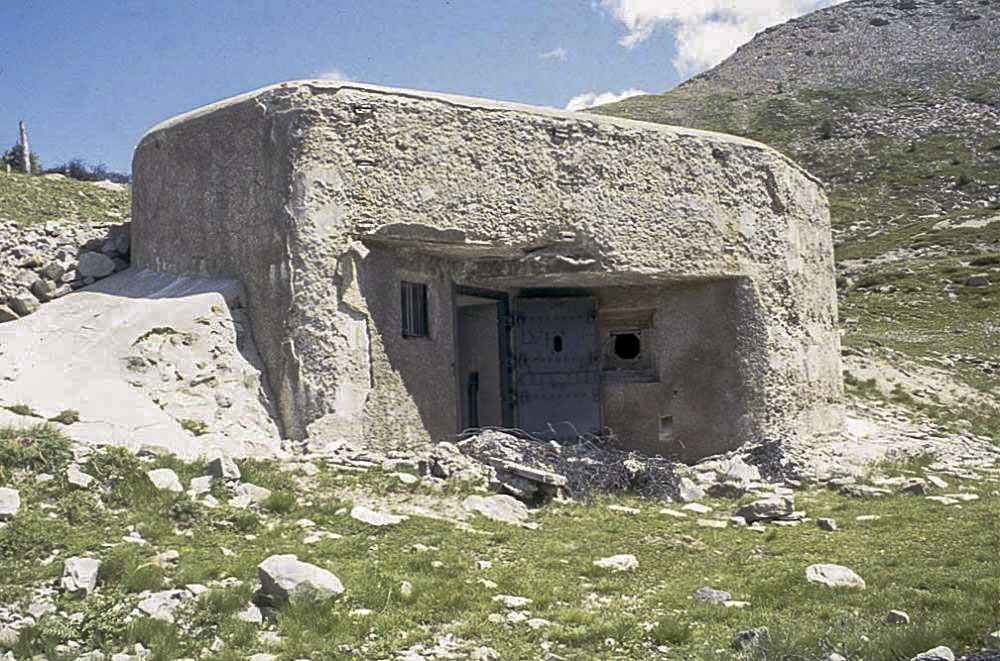 Ligne Maginot - COL DE GRANON - (Ouvrage d'infanterie) - Bloc 1
L'entrée de l'ouvrage