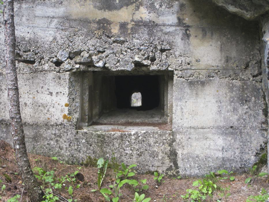 Ligne Maginot - PLAMPINET - (Ouvrage d'infanterie) - Créneau de tir de la galerie principale
