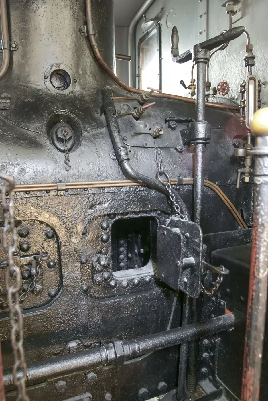 Ligne Maginot - Locomotive à vapeur PECHOT-BOURDON modèle 1888 - Cabine Coté chauffeur